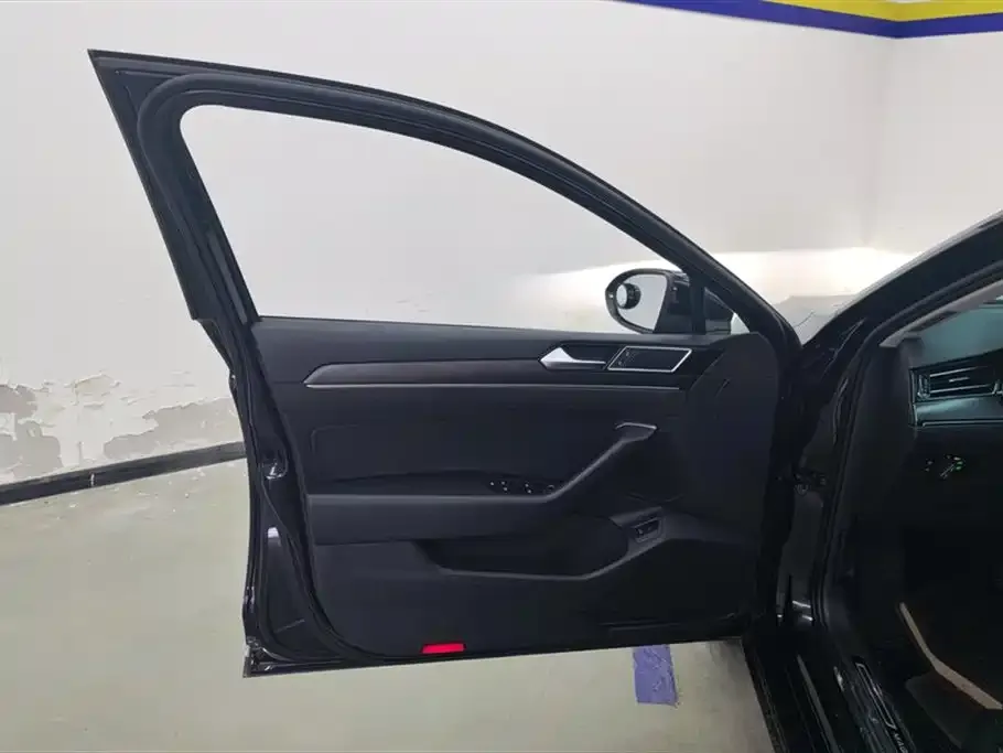 Volkswagen Magotan 2022 из CN, фото 6