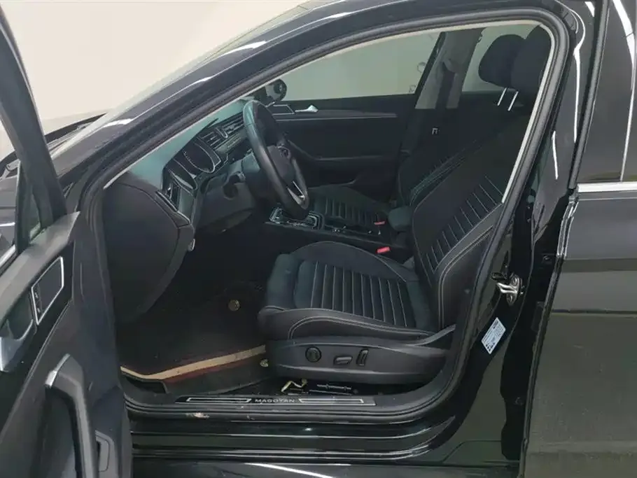 Volkswagen Magotan 2022 из CN, фото 10