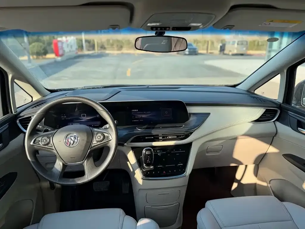 Buick GL8 2025 из CN, фото 9