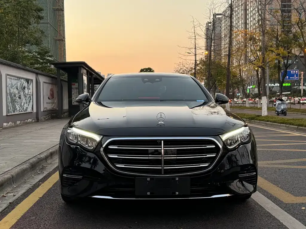 Mercedes-Benz E-Class 2025 из CN, фото 1