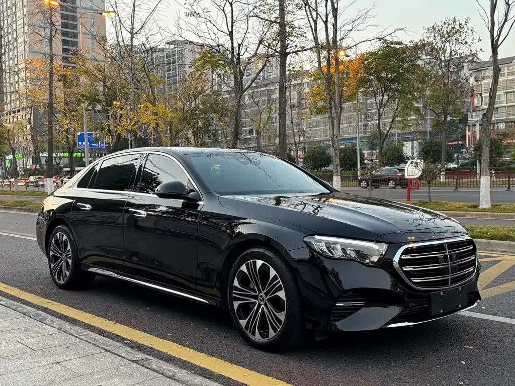 Mercedes-Benz E-Class 2025 из CN, фото 10