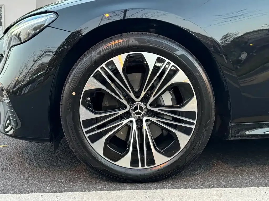 Mercedes-Benz E-Class 2025 из CN, фото 7