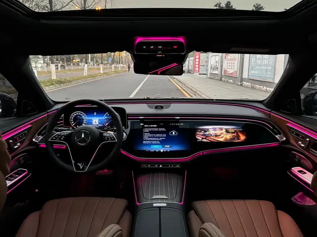 Mercedes-Benz E-Class 2025 из CN, фото 2