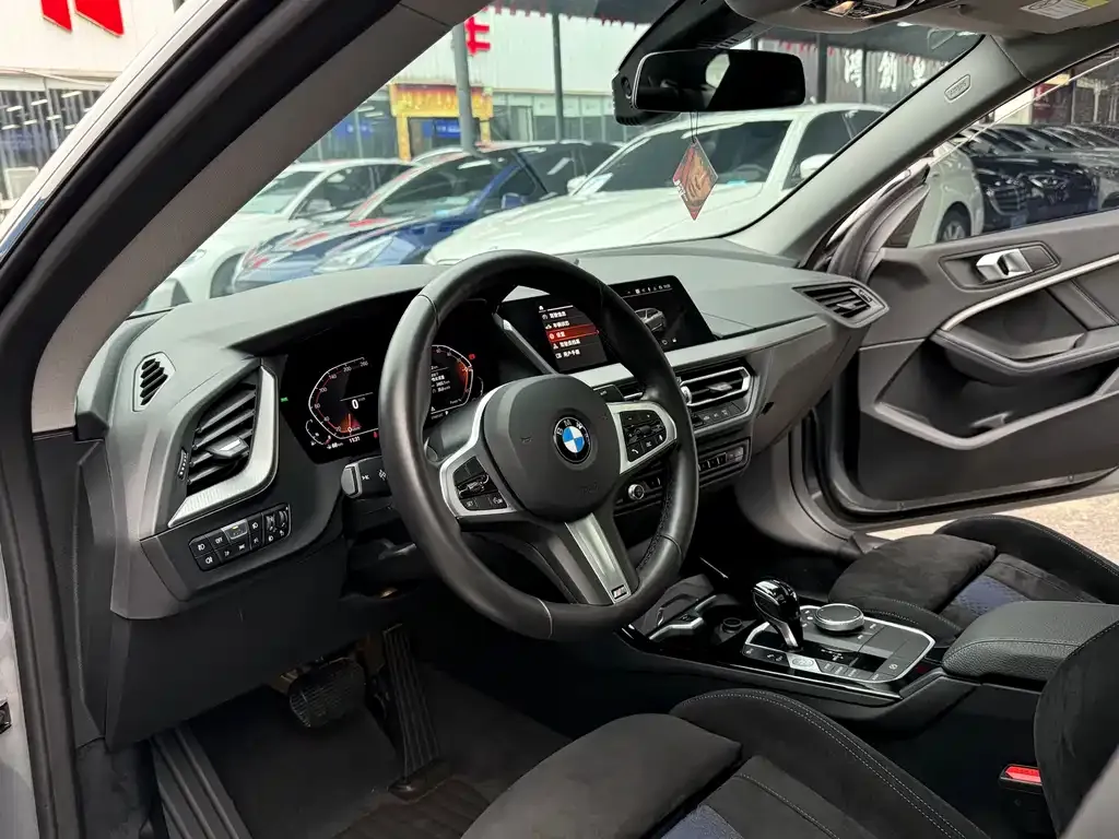 BMW 2 Series (Import) — фото 9
