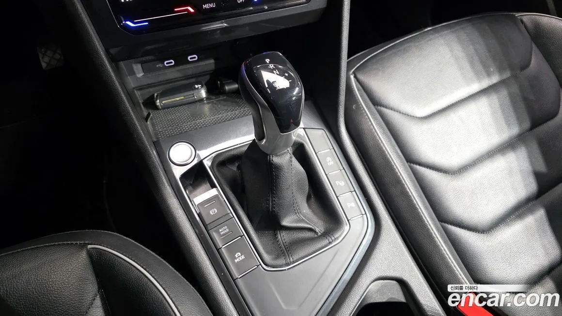 Volkswagen Tiguan 2021 из KR, фото 9