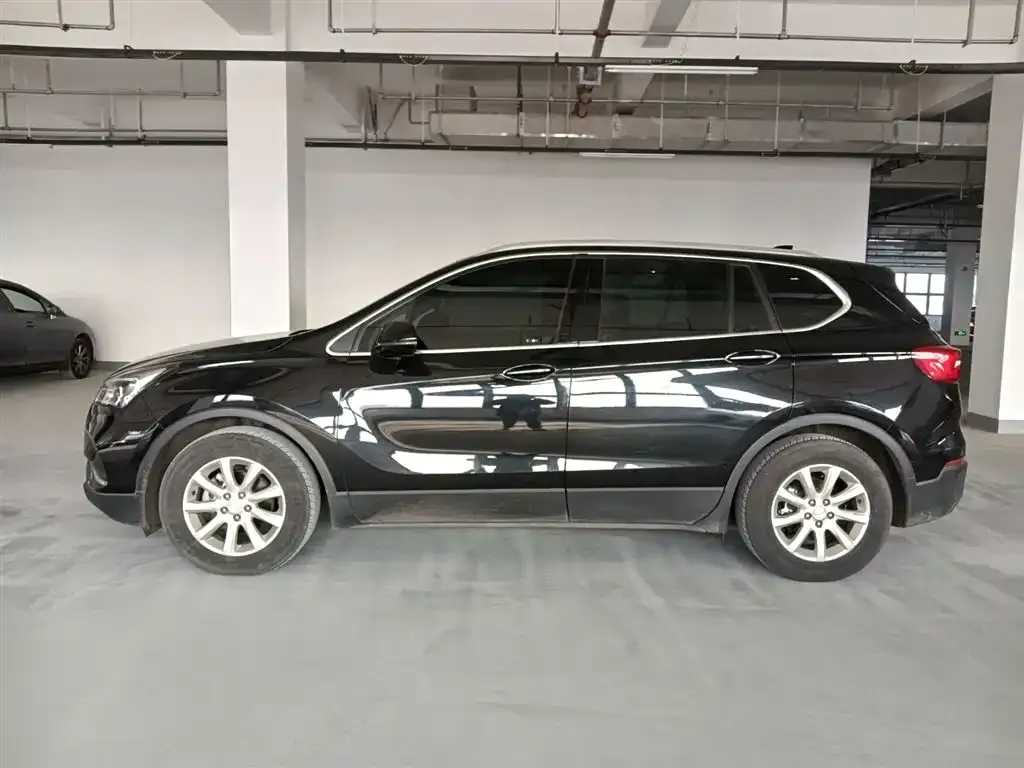 Buick Envision Plus — фото 4
