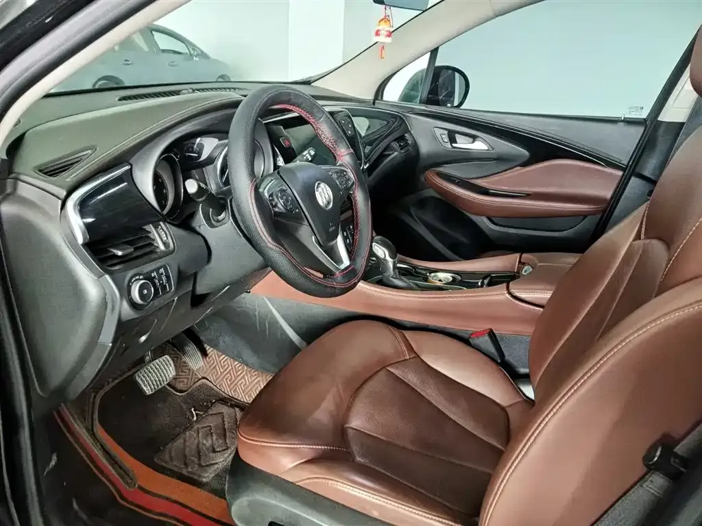 Buick Envision Plus — фото 10