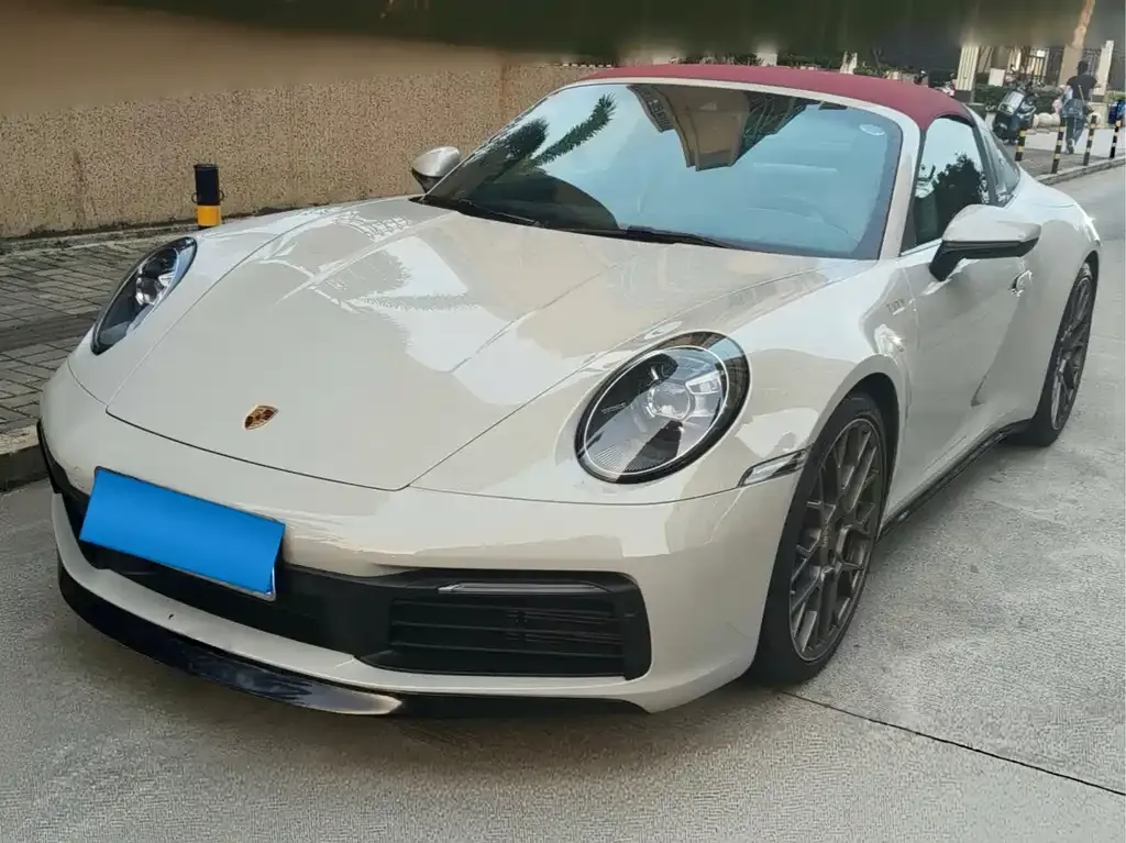Porsche 911 2024 из CN, фото 1
