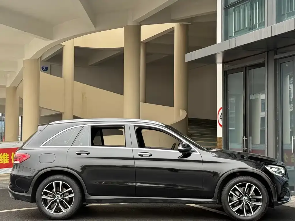 Mercedes-Benz GLC 2021 из CN, фото 8