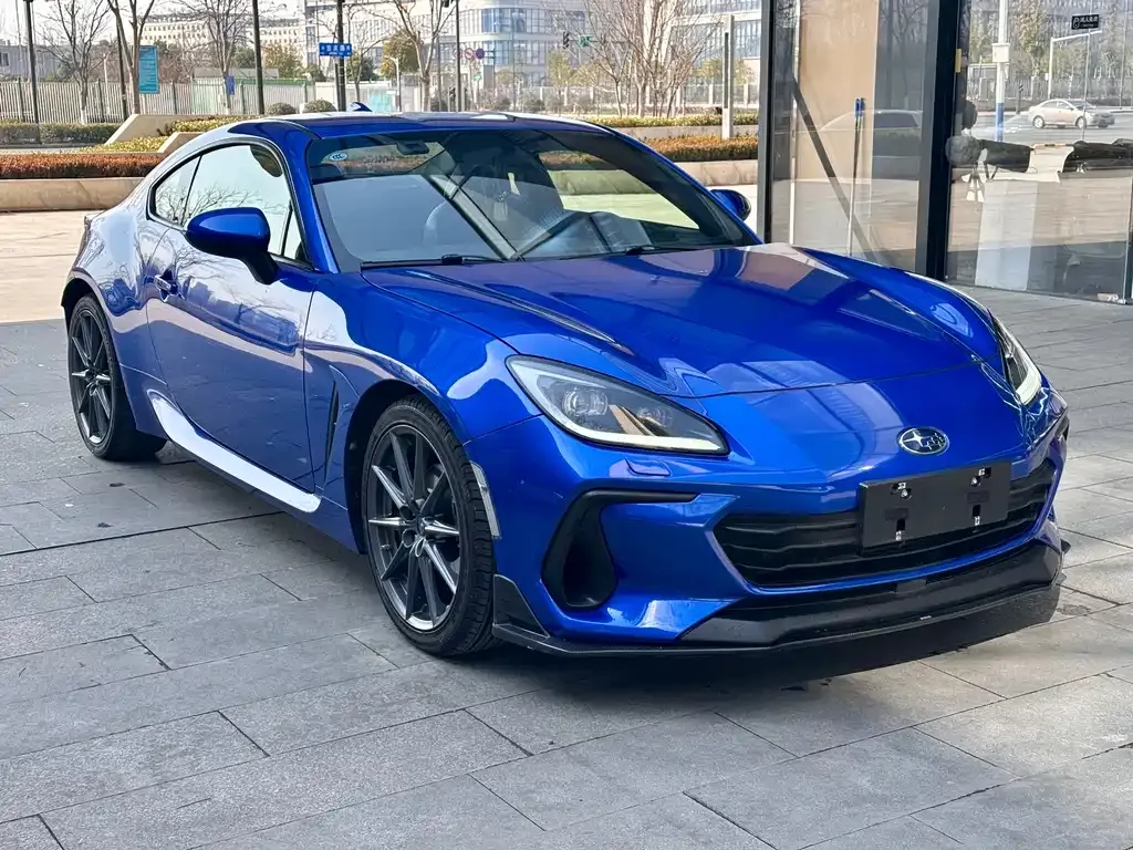 Subaru BRZ 2022 из CN, фото 1