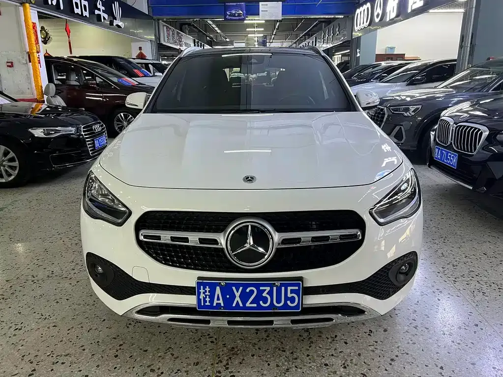 Mercedes-Benz GLA — фото 10