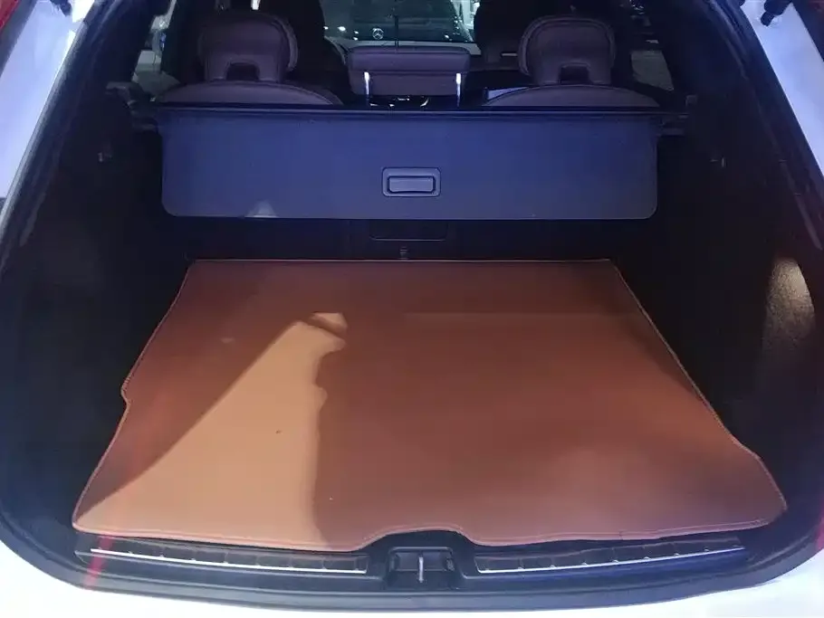 Volvo XC60 2024 из CN, фото 8