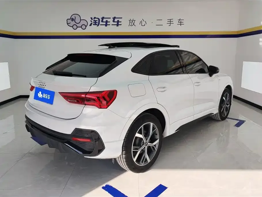 Audi Q3 Sportback — фото 3