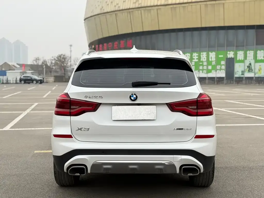 BMW X3 2021 из CN, фото 3