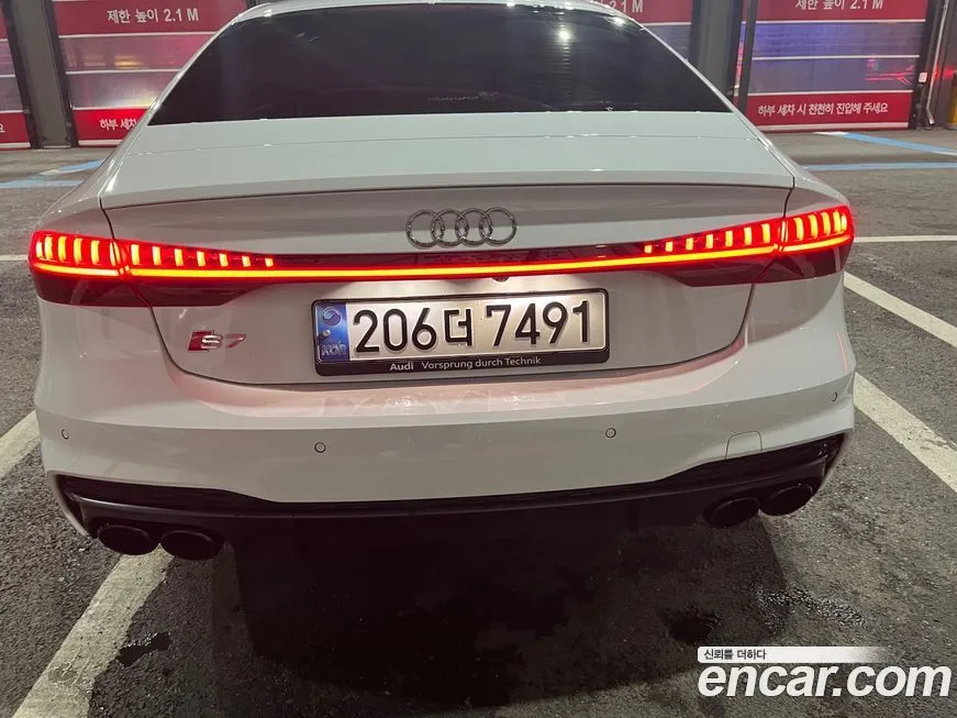 Audi S7 2024 из KR, фото 3