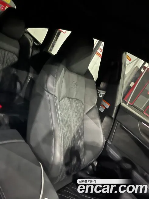 Audi S7 2024 из KR, фото 4