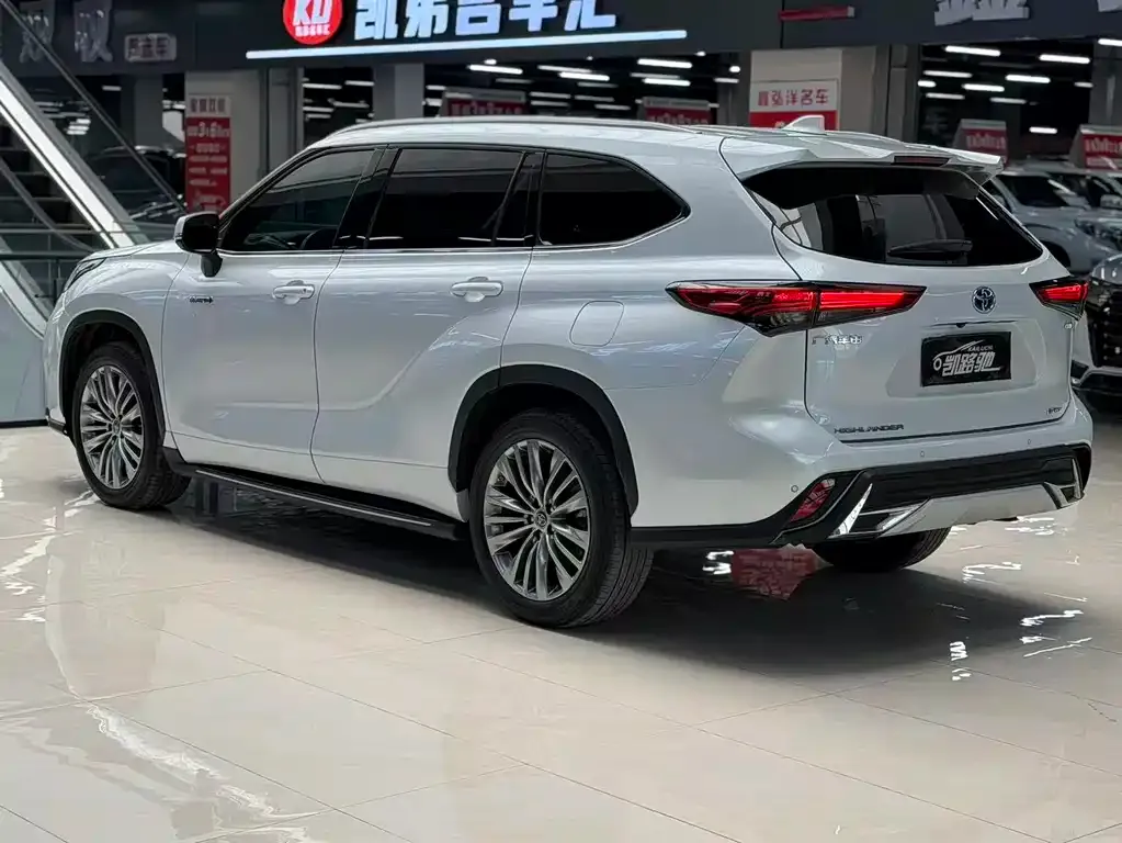 Toyota Highlander 2022 из CN, фото 5