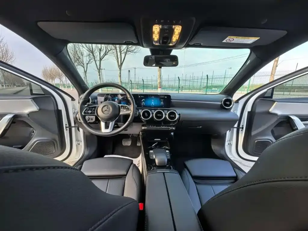 Mercedes-Benz A-Class 2022 из CN, фото 5
