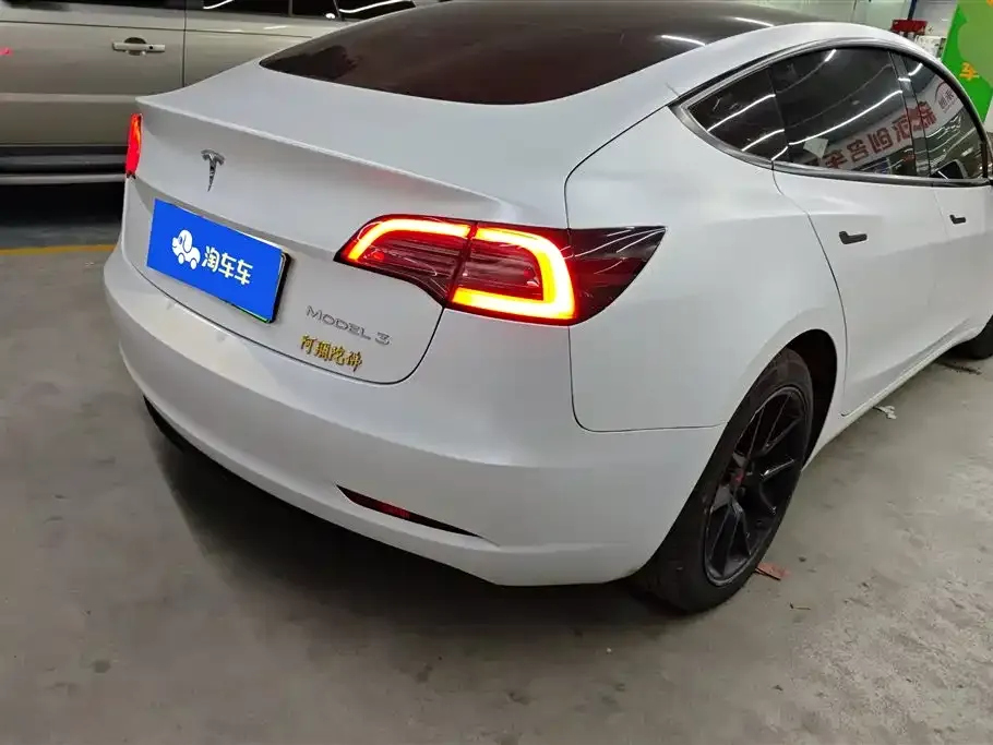 Tesla Model 3 2022 из CN, фото 4