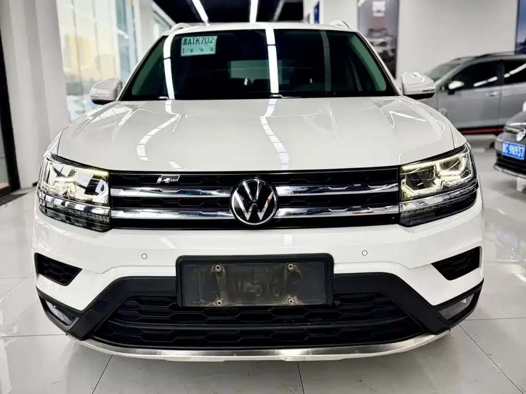Volkswagen Tharu — фото 10
