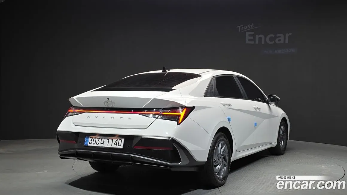Hyundai AVANTE — фото 3