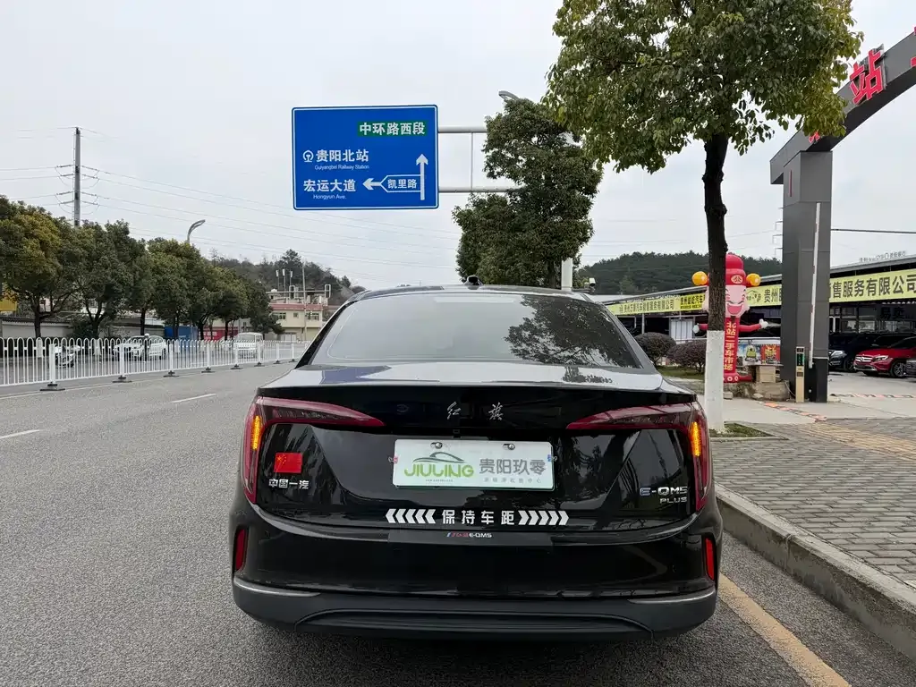 Hongqi E-QM5 2023 из CN, фото 9