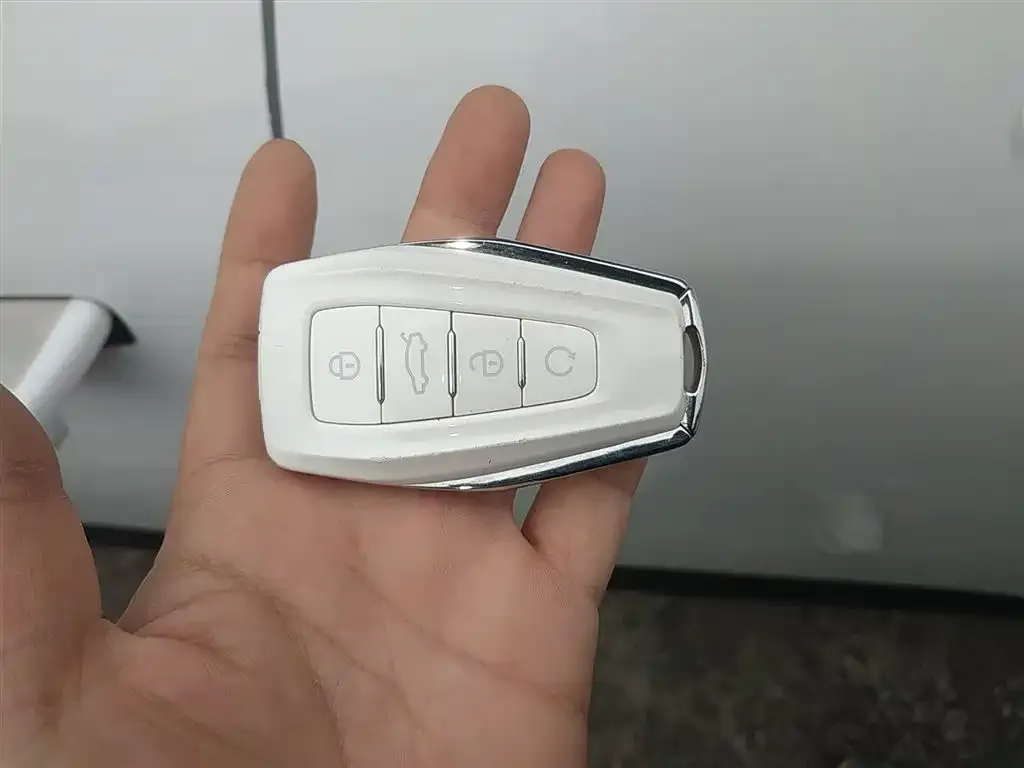 Geely Icon 2023 из CN, фото 5