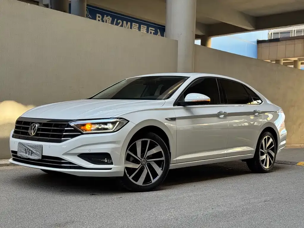 Volkswagen Sagitar 2022 из CN, фото 1