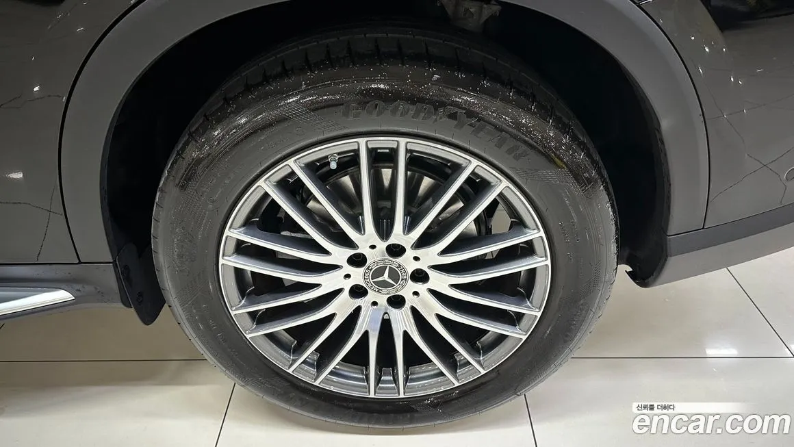 Mercedes-Benz GLC-Class 2025 из KR, фото 10