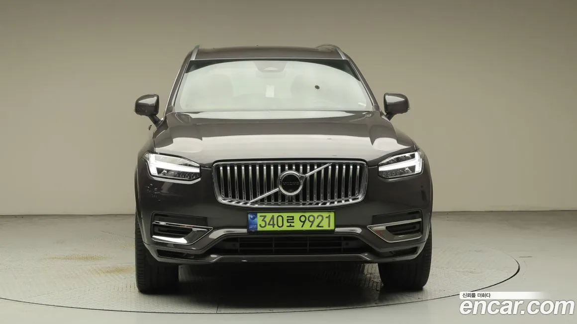 Volvo XC90 — фото 6