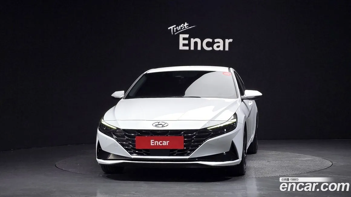Hyundai AVANTE — фото 2