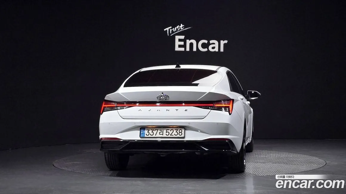 Hyundai AVANTE — фото 4
