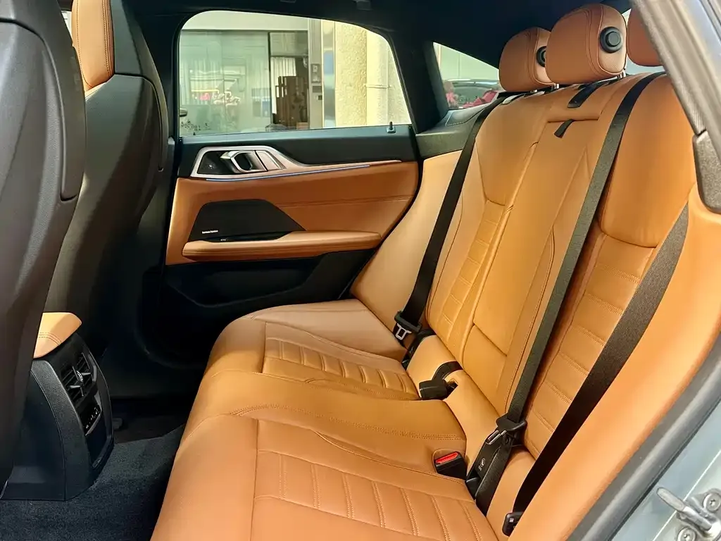 BMW i4 2023 из CN, фото 8