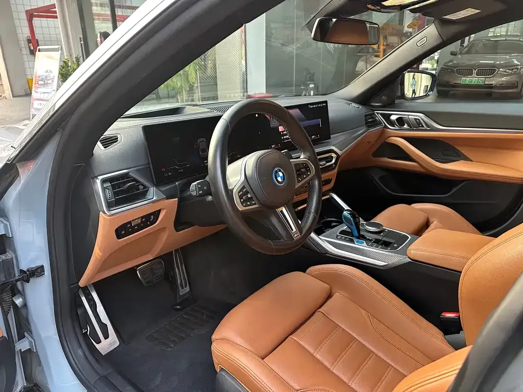 BMW i4 2023 из CN, фото 3