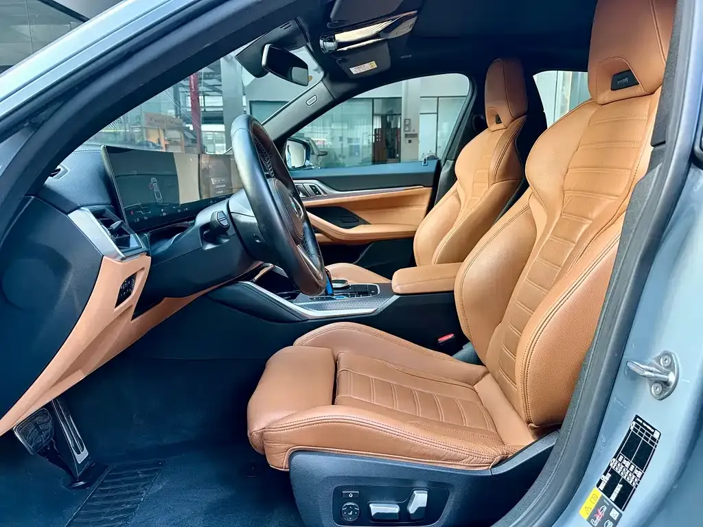 BMW i4 2023 из CN, фото 4