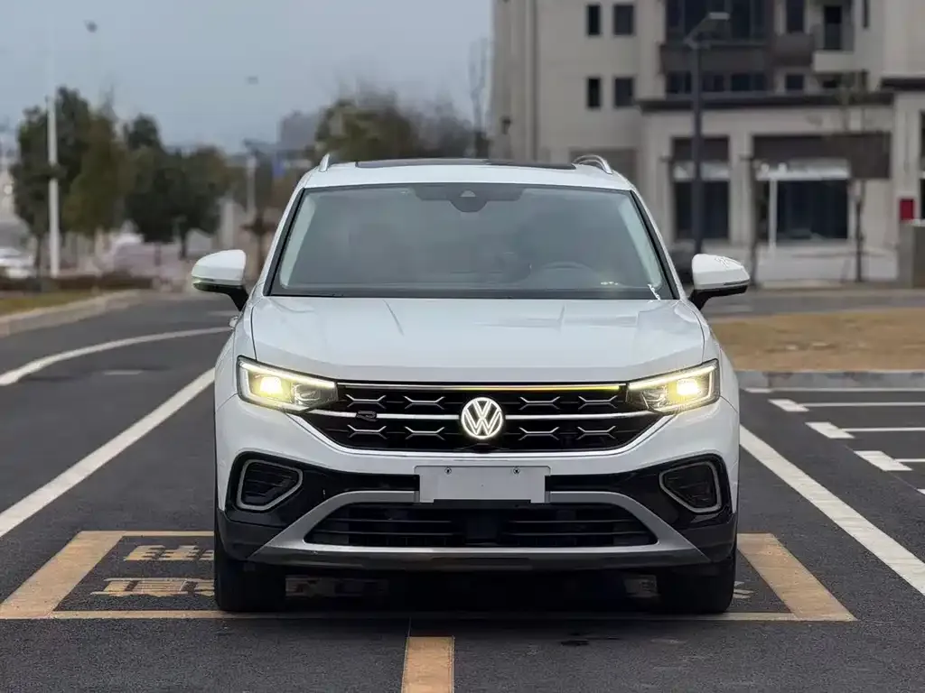 Volkswagen Tayron 2023 из CN, фото 4