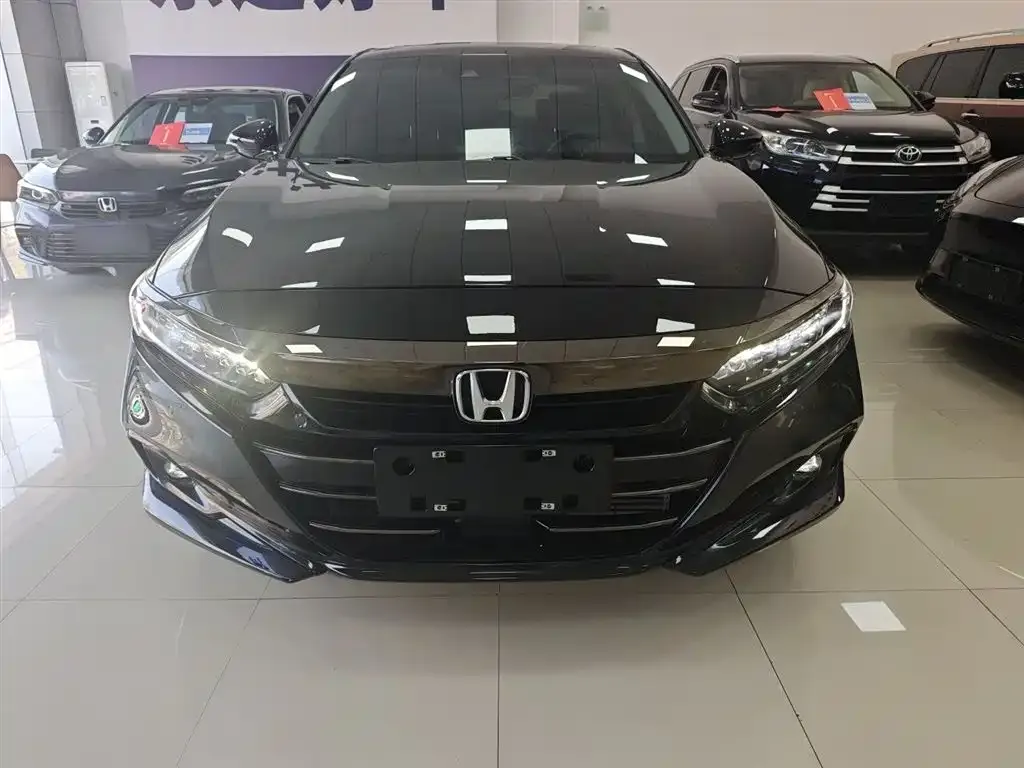 Honda Accord 2023 из CN, фото 9