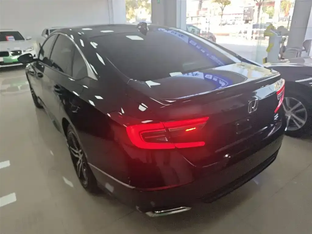 Honda Accord 2023 из CN, фото 4