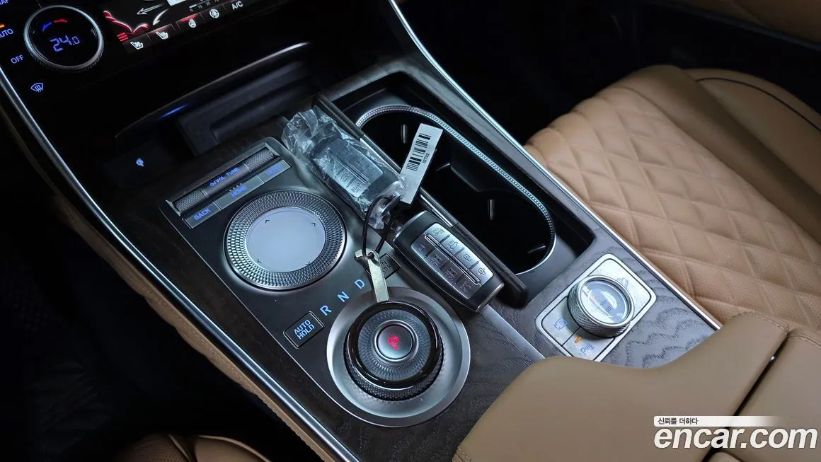 Genesis GV80 — фото 10
