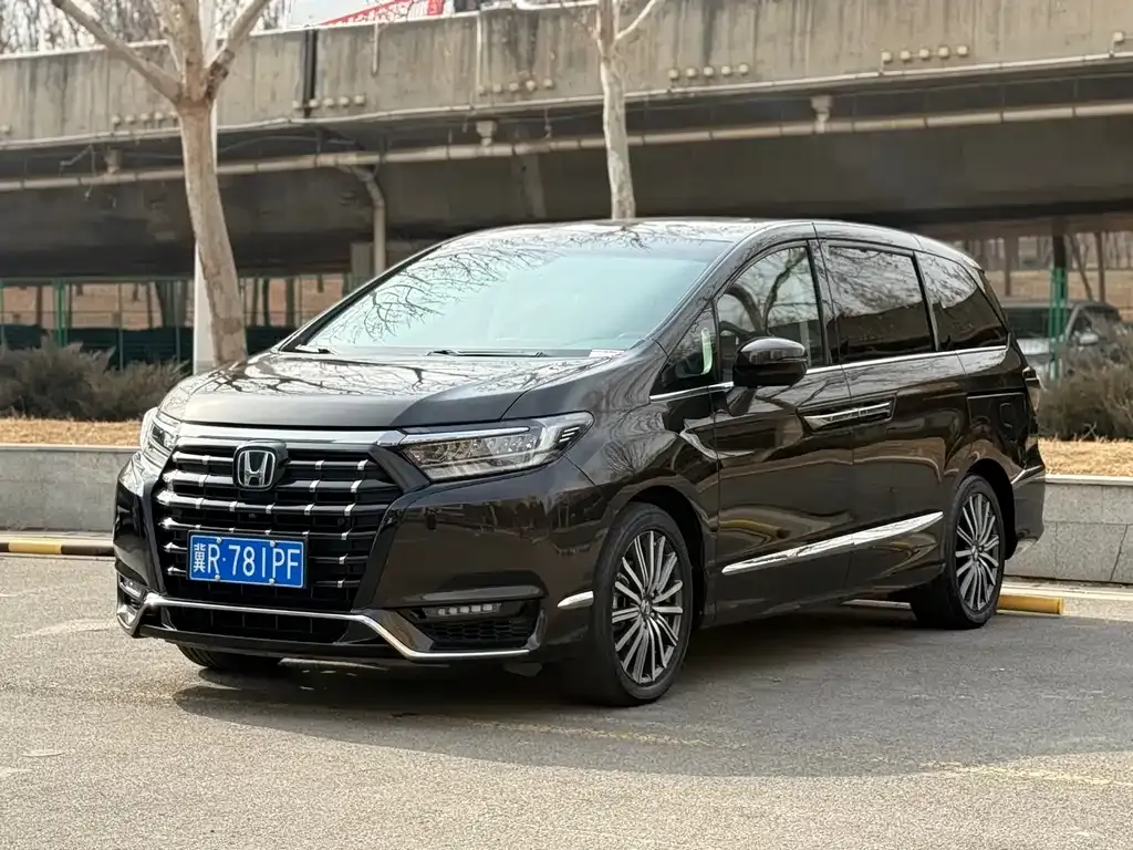 Honda Elysion 2022 из CN, фото 1