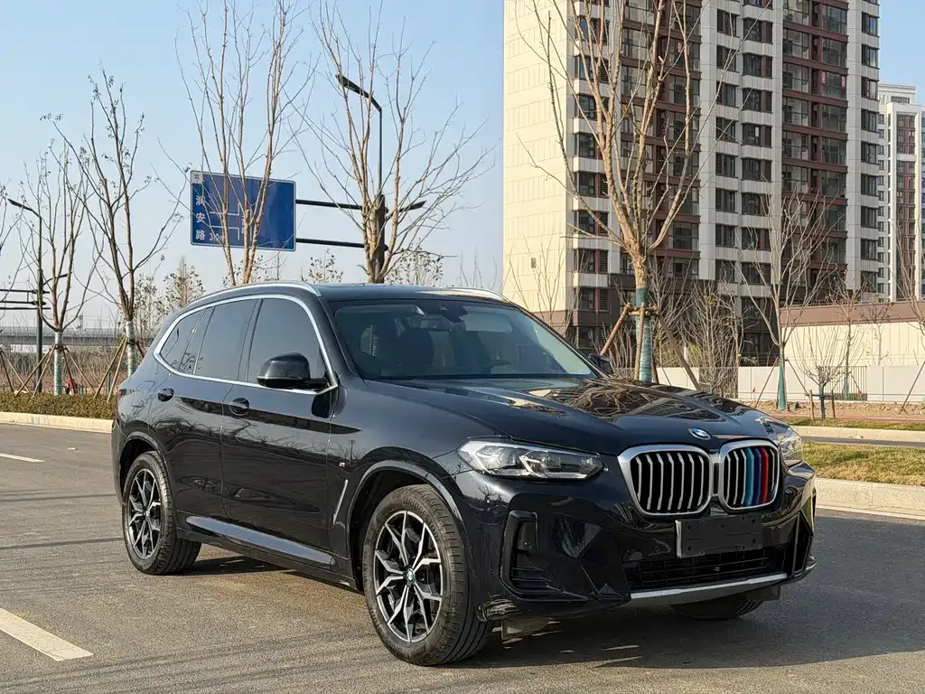 BMW X3 — фото 9