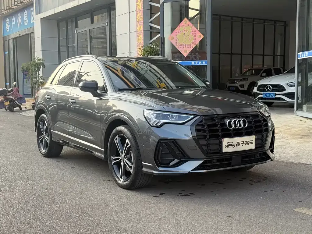 Audi Q3 2021 из CN, фото 9