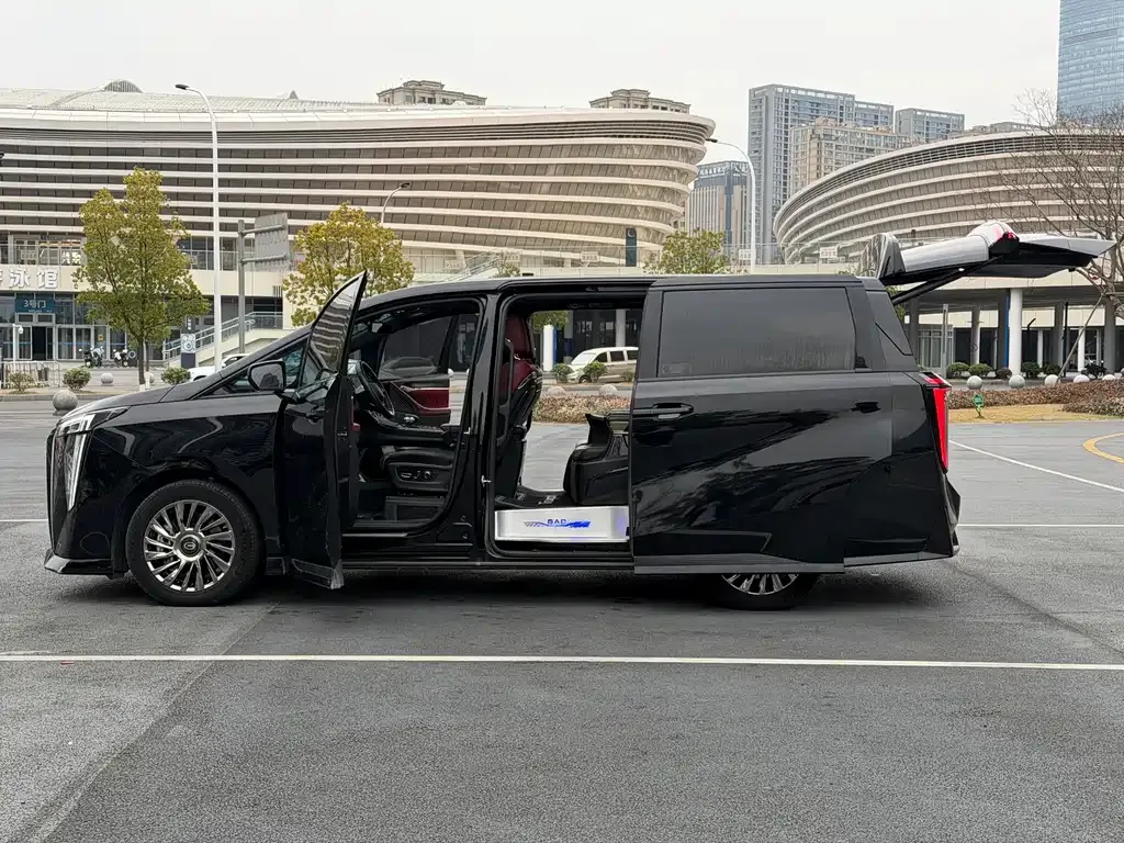 GAC Motor Trumpchi M8 2023 из CN, фото 2