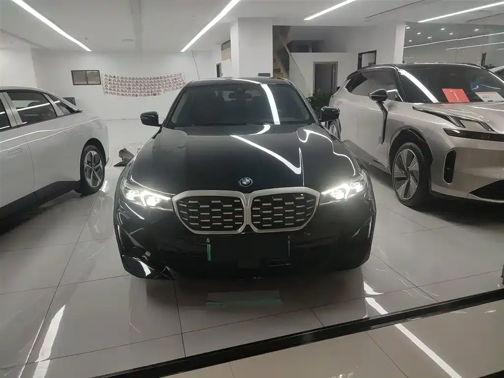 BMW i3 2024 из CN, фото 3