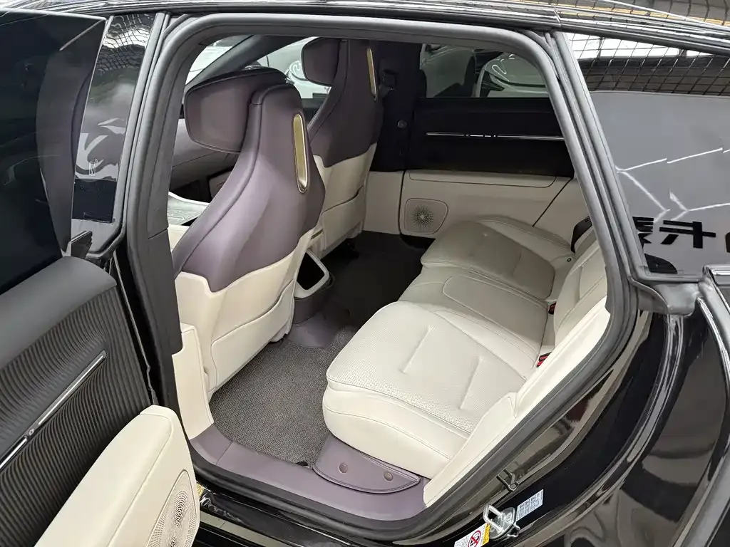 Avatr 12 2024 из CN, фото 3