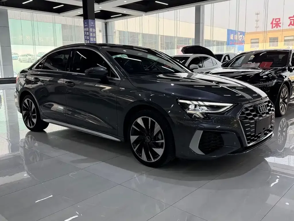 Audi A3 2023 из CN, фото 8