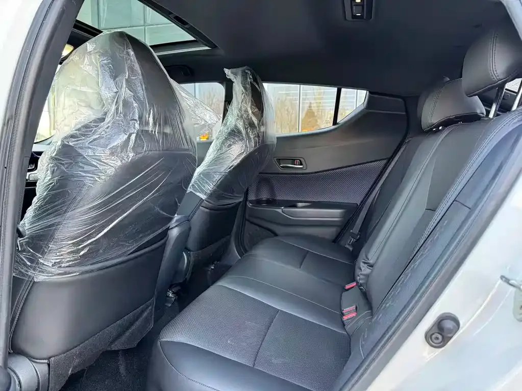 Toyota IZOA 2021 из CN, фото 3