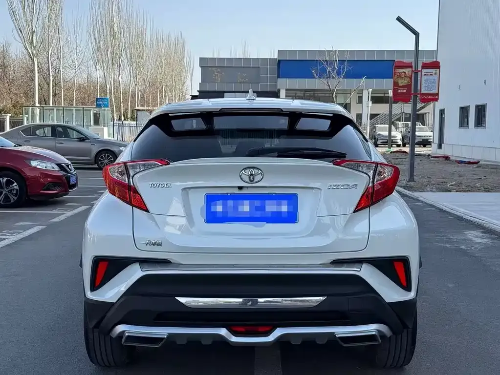 Toyota IZOA 2021 из CN, фото 2