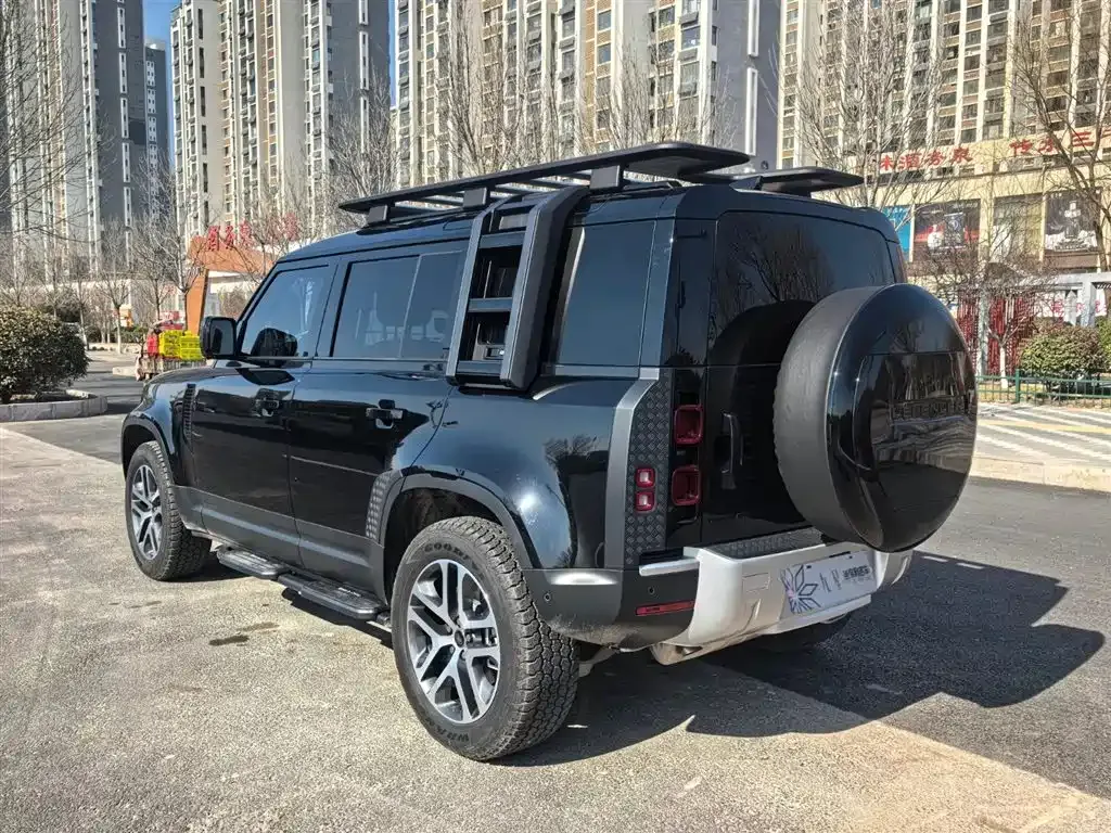 Land Rover Defender — фото 9