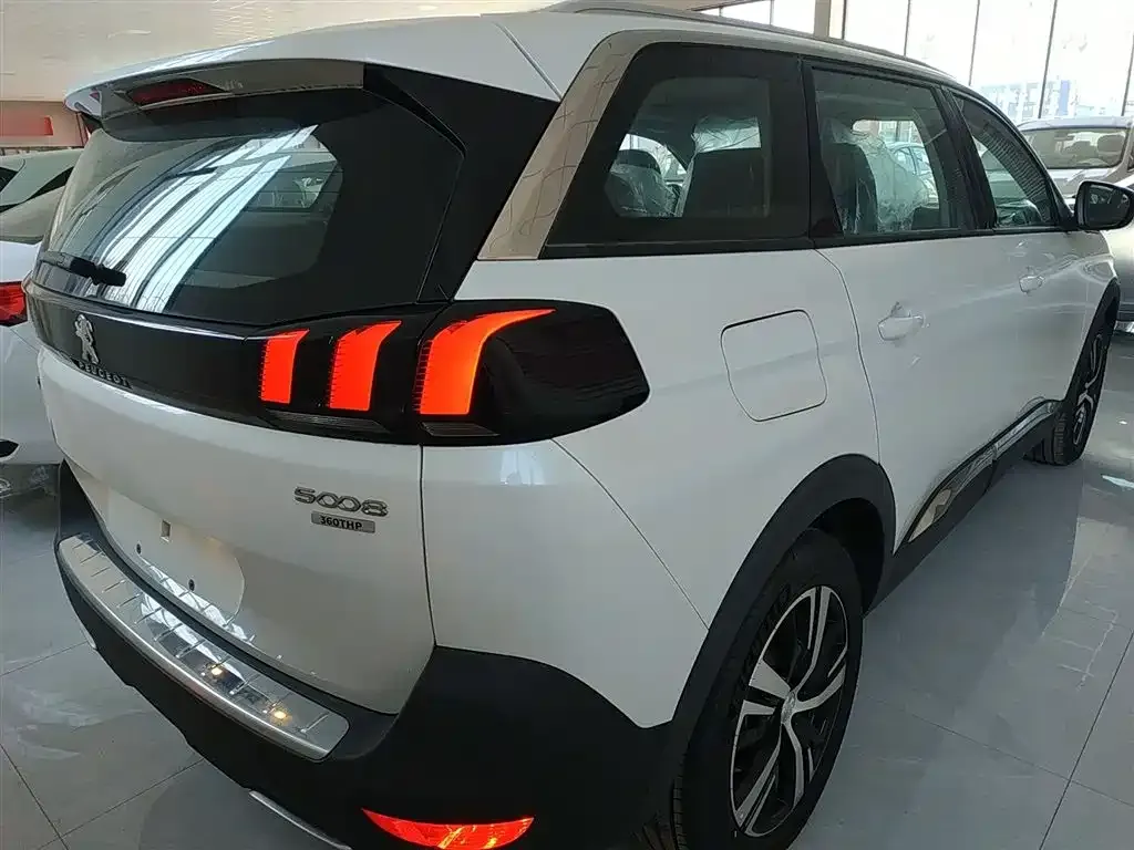 Peugeot 5008 2025 из CN, фото 7